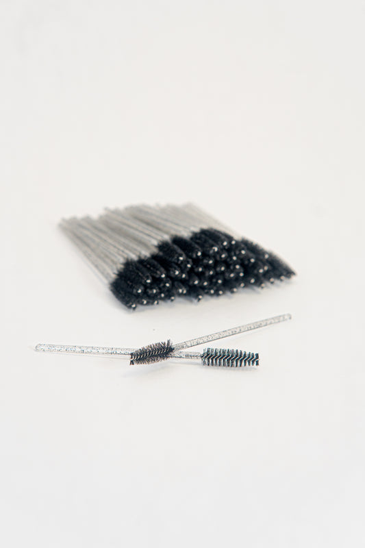 Disposable mascara brush